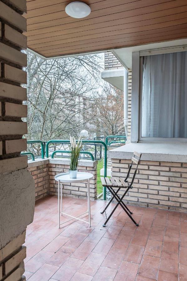 Funcional Y Renovado Apartamento En Iturrama Pamplona Exterior foto